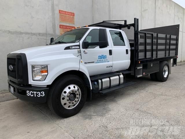 Ford F-650 Camioane platforma/prelata