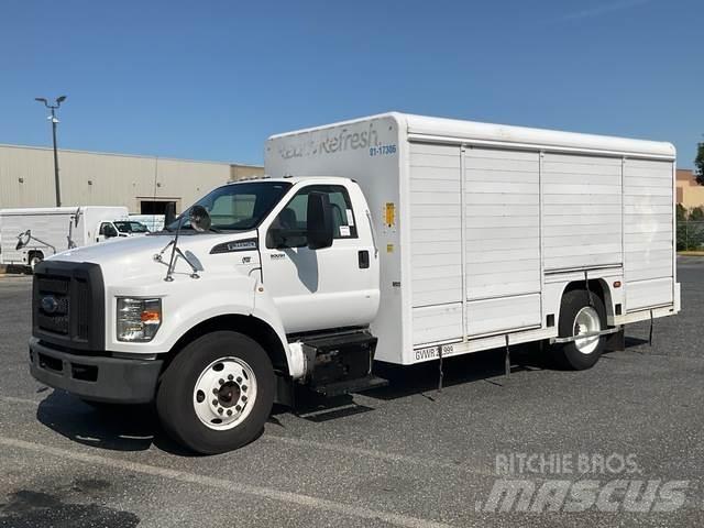 Ford F-650 Camioane transport bauturi
