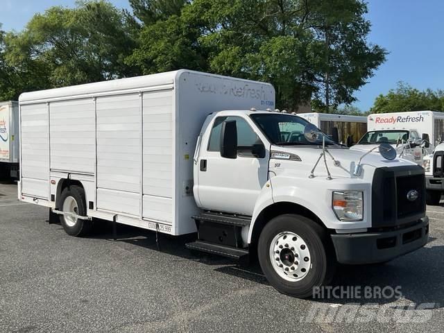 Ford F-650 Camioane transport bauturi