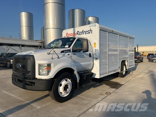 Ford F-650 Camioane transport bauturi