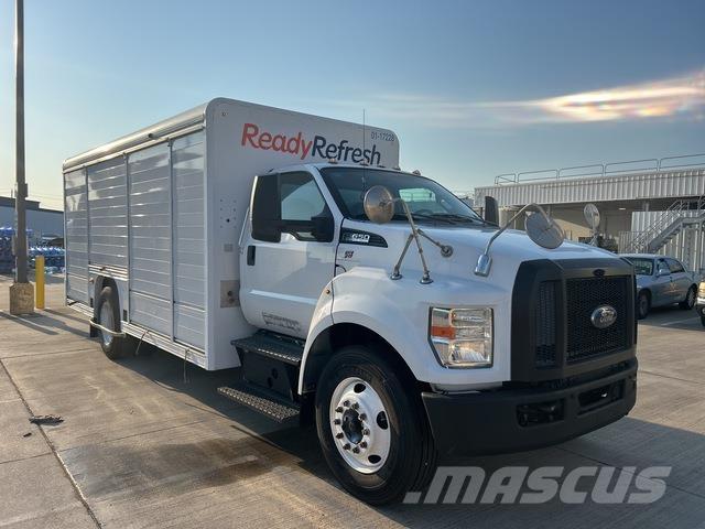 Ford F-650 Camioane transport bauturi