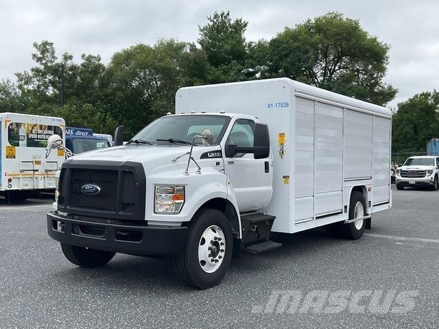Ford F-650 Camioane transport bauturi