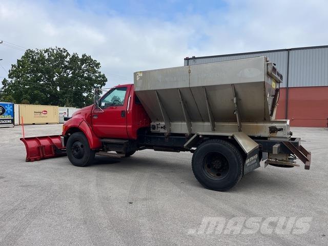 Ford F-650 Lame pentru dezapezire si pluguri