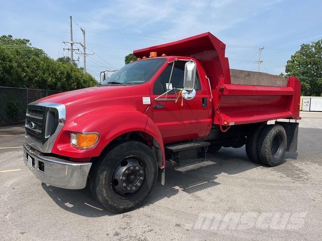 Ford F-650 Autobasculanta