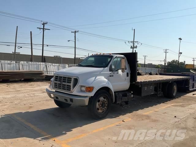 Ford F-650 Camioane platforma/prelata
