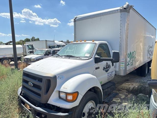 Ford F-750 Autocamioane