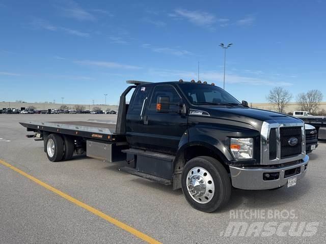 Ford F-750 Vehicule de recuperare