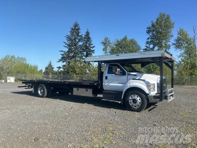 Ford F-750 Vehicule de recuperare