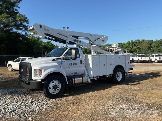 Ford F-750 Platforme aeriene montate pe camion