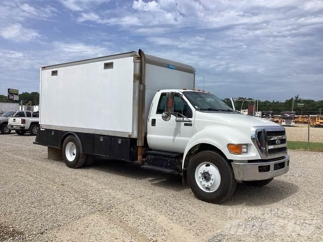Ford F-750 Utilaje construcții - Altele