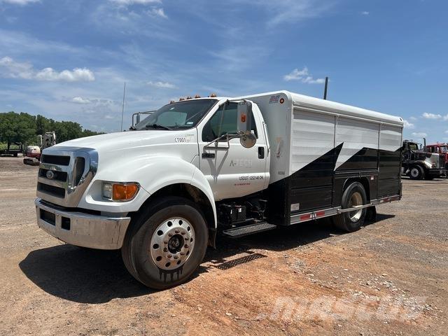 Ford F-750 Cisterne
