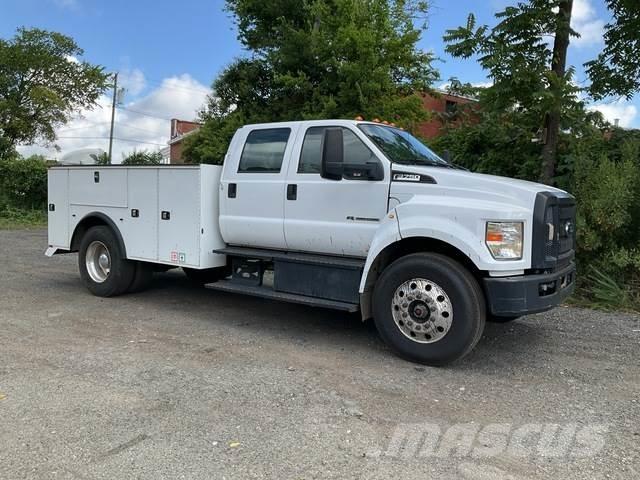 Ford F-750 Pick up/Platou