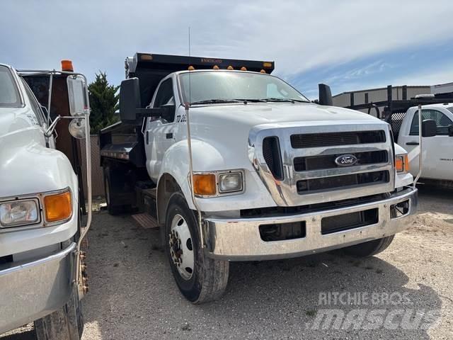 Ford F-750XL Autobasculanta