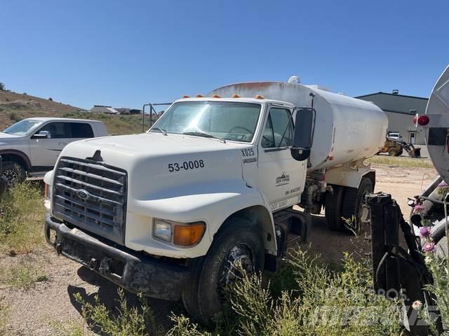 Ford F-800 Cisterne