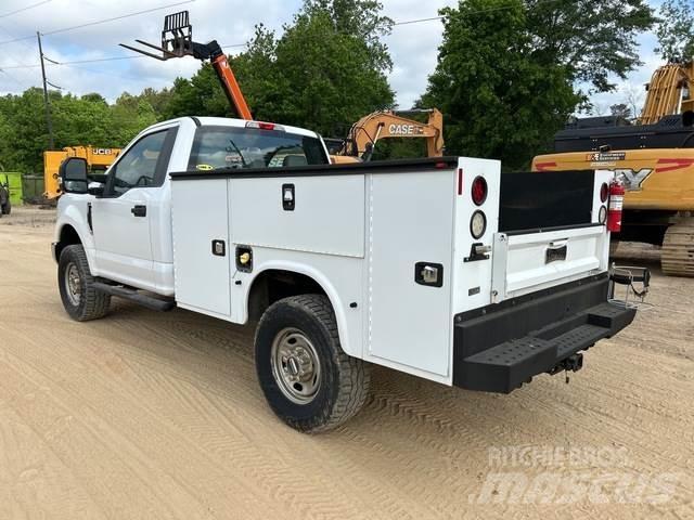 Ford F250 Pick up/Platou
