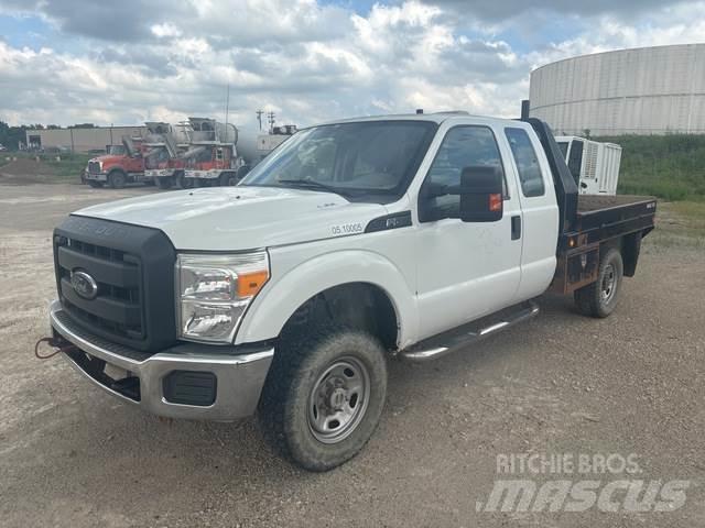 Ford F250 Camioane platforma/prelata