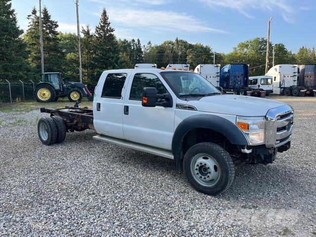 Ford F550 Cabine si interior