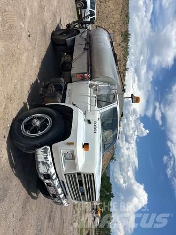 Ford F700 Betoniera