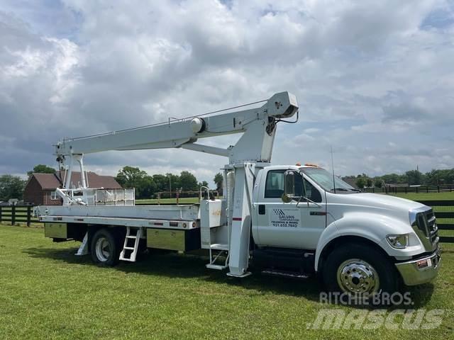 Ford F750 Camioane platforma/prelata