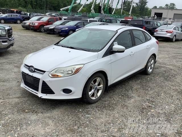 Ford Focus SE Masini