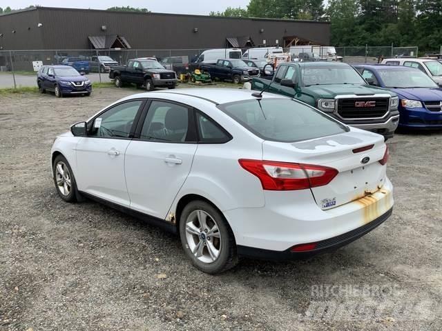 Ford Focus SE Masini