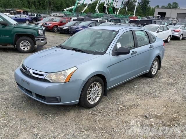 Ford Focus SE Masini