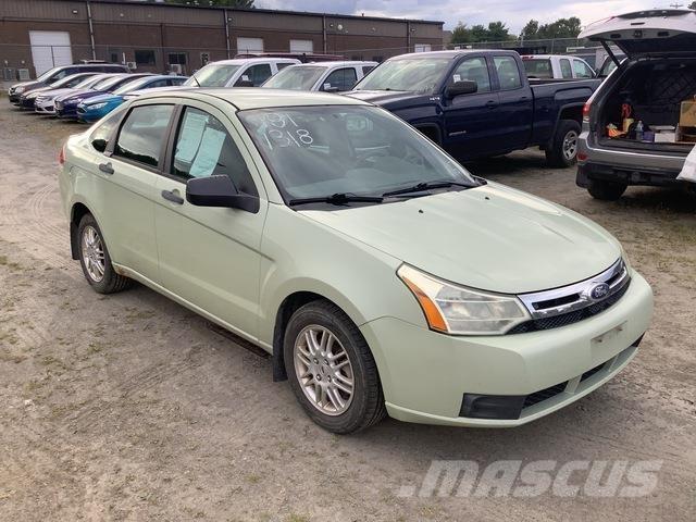 Ford Focus SE Masini