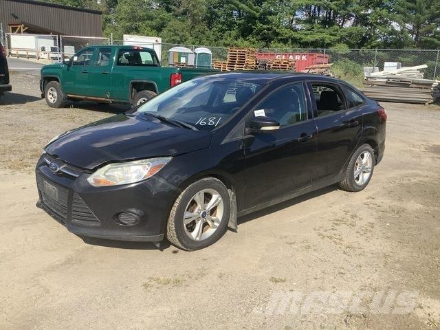 Ford Focus SE Masini