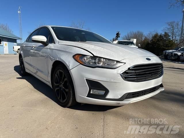 Ford Fusion Masini