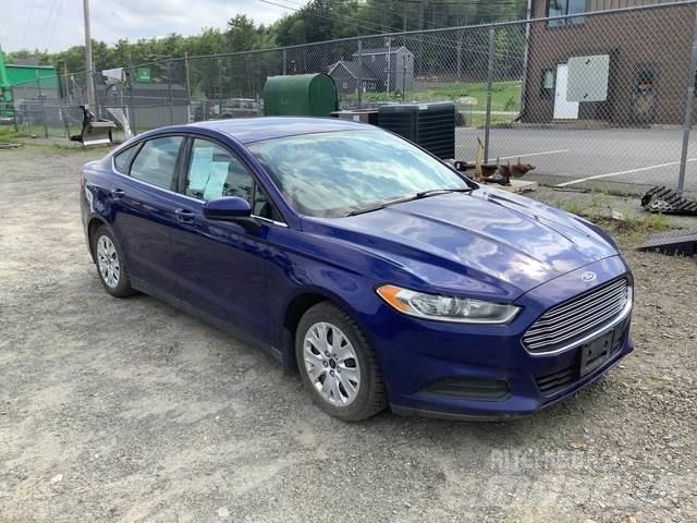 Ford Fusion S Masini