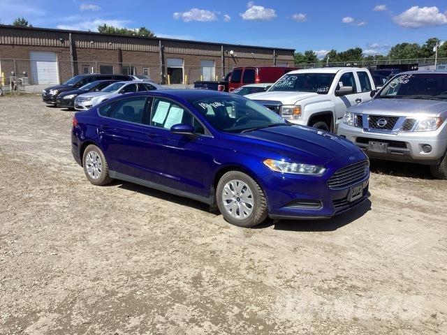 Ford Fusion S Masini