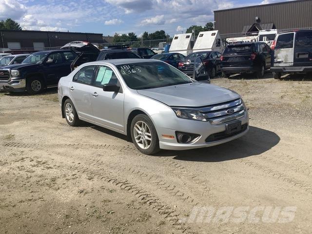 Ford Fusion S Masini