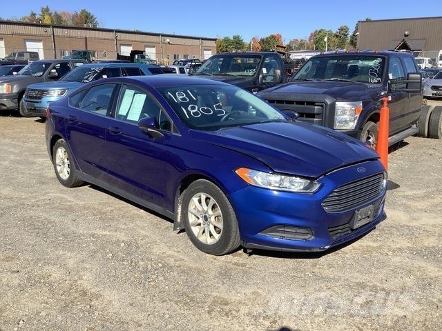 Ford Fusion S Masini