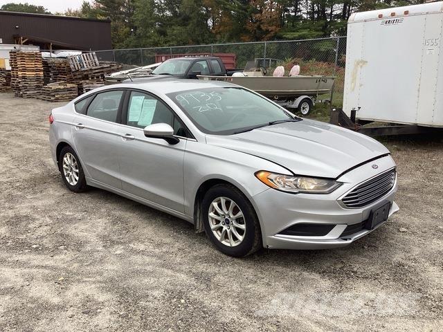 Ford Fusion S Masini