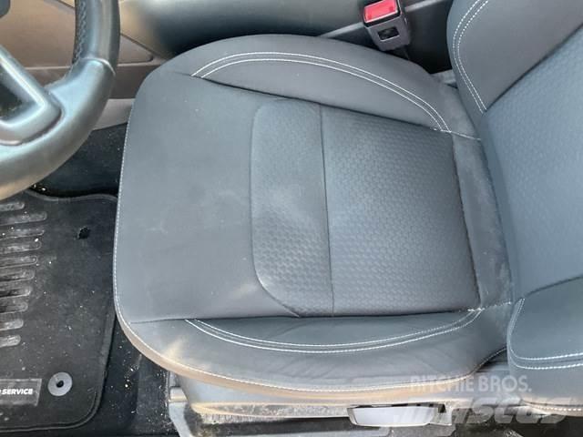 Ford Kuga Masini