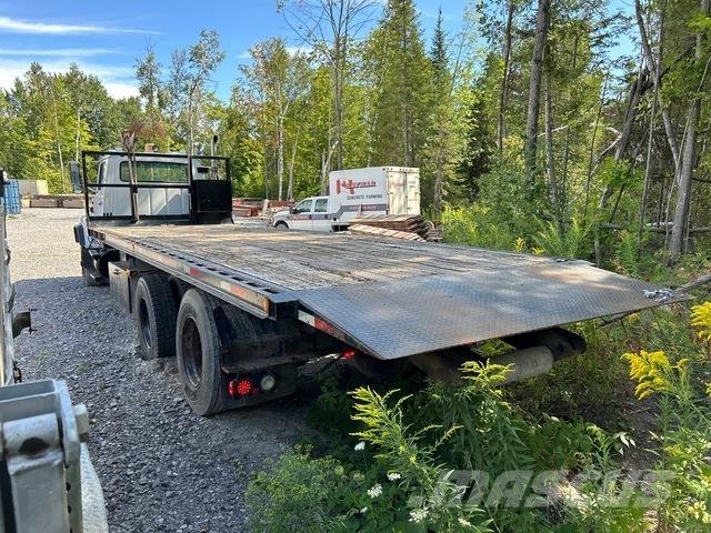 Ford L8000 Vehicule de recuperare