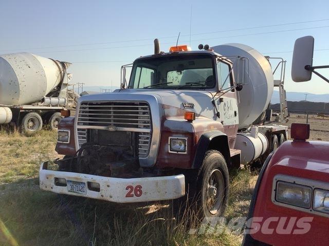 Ford L8000 Altele