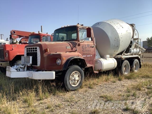 Ford L8000 Altele