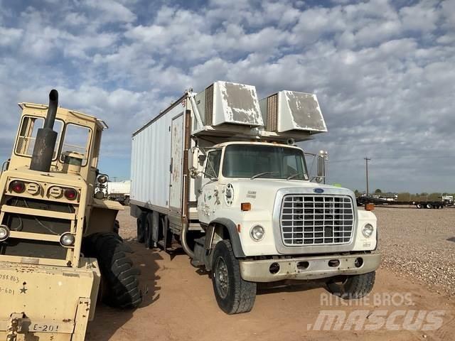 Ford LT8000 Utilitara