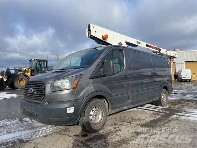 Ford T350 Platforme aeriene montate pe camion
