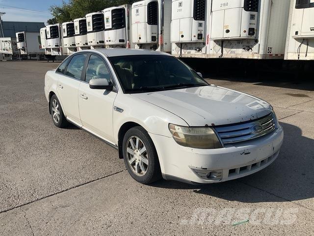 Ford Taurus Masini