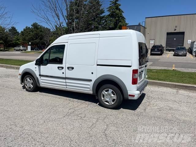 Ford Transit Utilitara