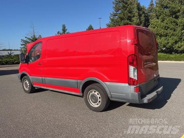 Ford Transit Utilitara