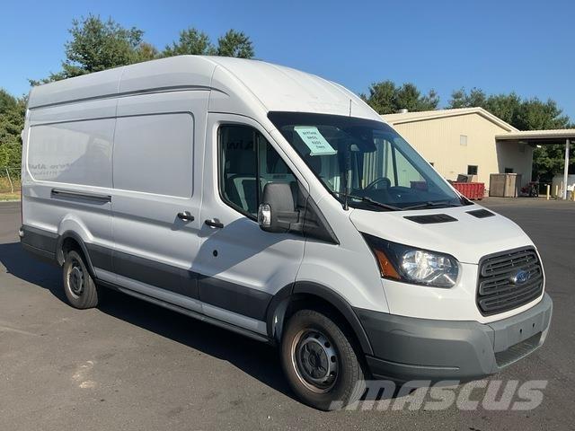 Ford Transit Autocamioane