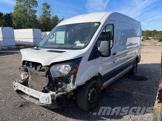 Ford Transit Utilitara
