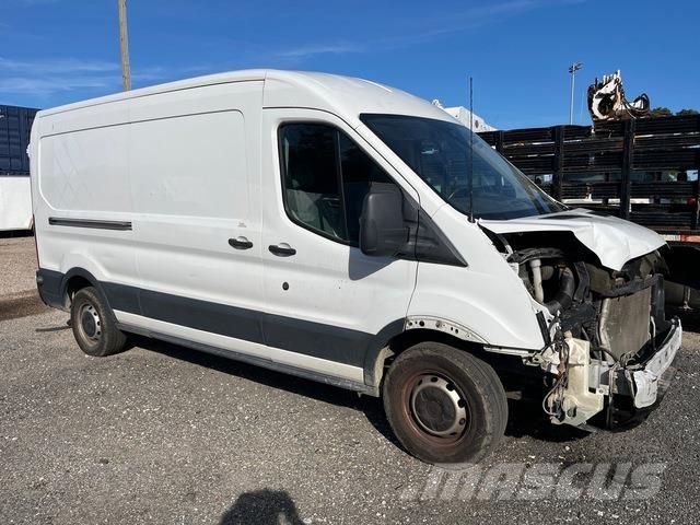 Ford Transit Utilitara