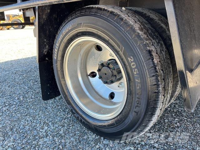 Foton T5 Camioane platforma/prelata
