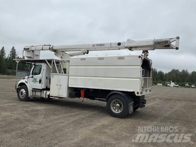Freightliner  Platforme aeriene montate pe camion