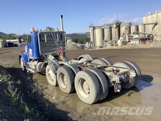 Freightliner  Autotractoare