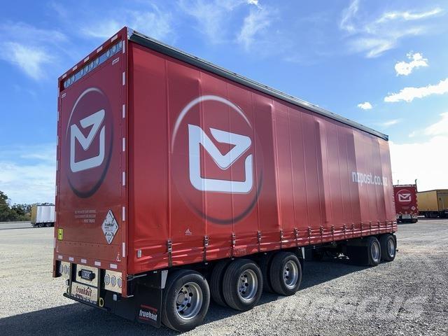 Fruehauf  Remorca cu prelata